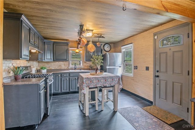 4680 Falls Road, Marcellus, NY 13108