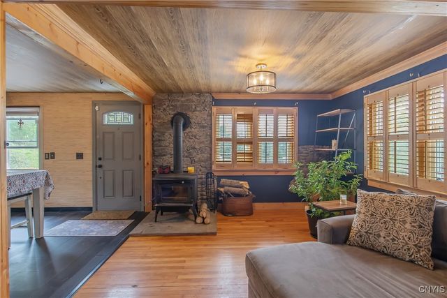 4680 Falls Road, Marcellus, NY 13108