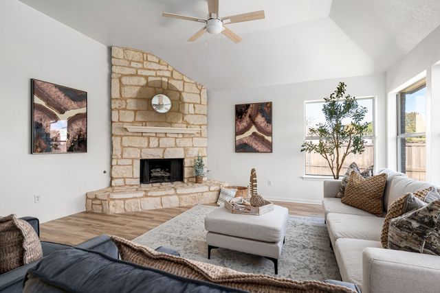 1177 Christopher Lane, Lewisville, TX 75077