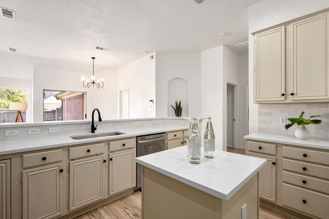 1177 Christopher Lane, Lewisville, TX 75077