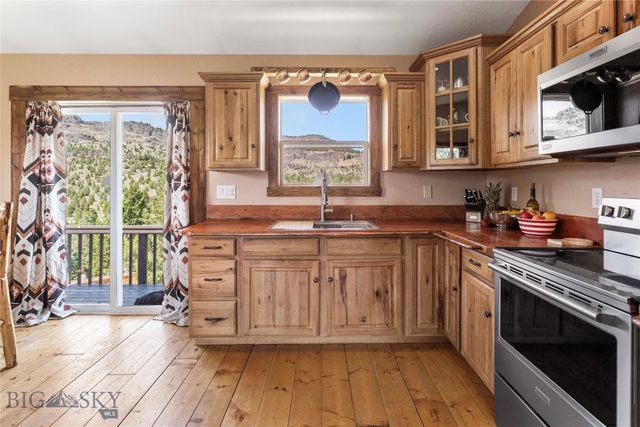 3337 Iris Ridge, Ramsay, MT 59748