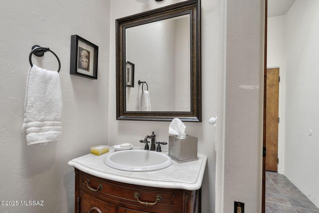 102 Circulo Vespucci, Tubac, AZ 85646