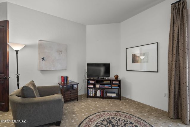 102 Circulo Vespucci, Tubac, AZ 85646