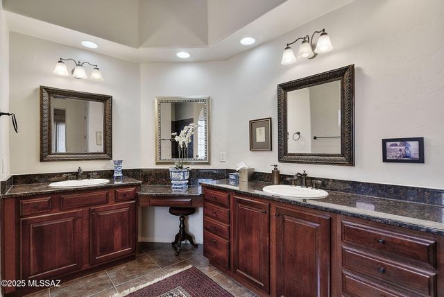 102 Circulo Vespucci, Tubac, AZ 85646