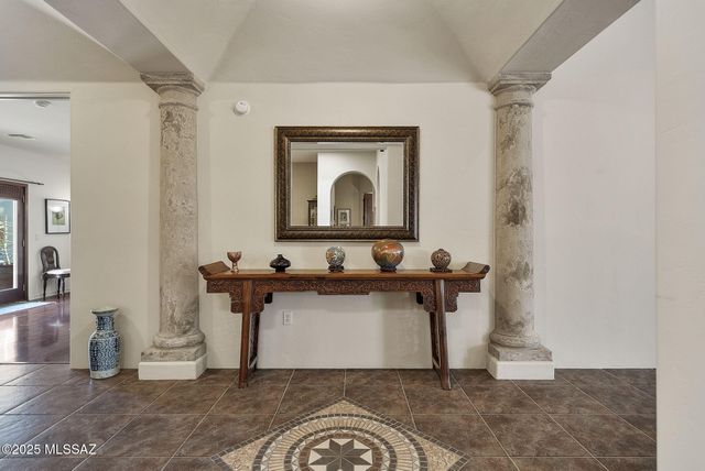 102 Circulo Vespucci, Tubac, AZ 85646