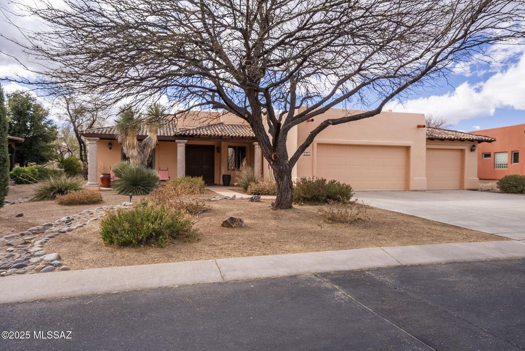 102 Circulo Vespucci, Tubac, AZ 85646