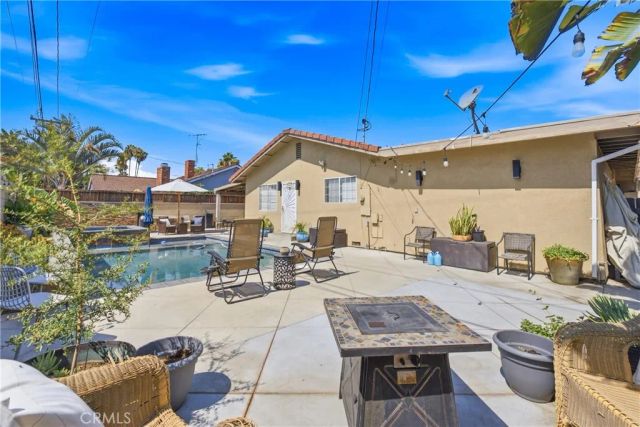 11512 Samoline, Downey, CA 90241