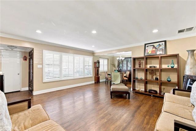 11512 Samoline, Downey, CA 90241