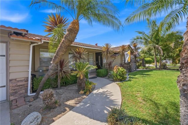 11512 Samoline, Downey, CA 90241