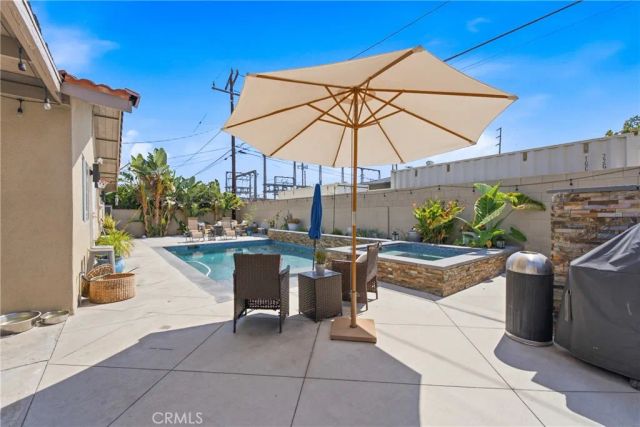 11512 Samoline, Downey, CA 90241
