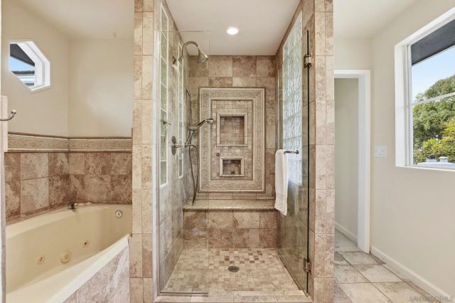 4528 Lucille Dr, San Diego, CA 92115