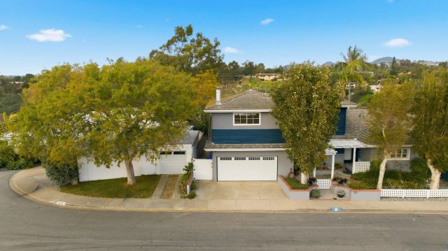 4528 Lucille Dr, San Diego, CA 92115