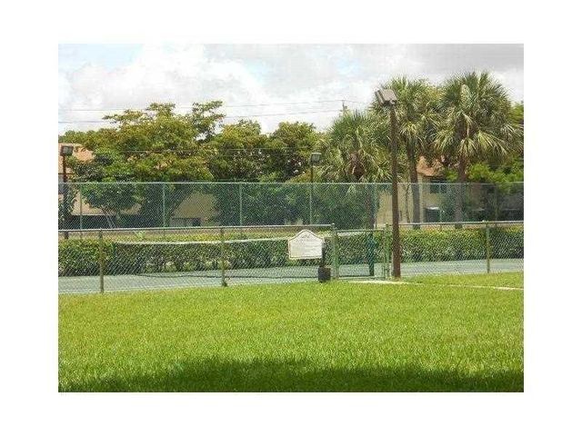 5672 Rock Island Road 255, Tamarac, FL 33319