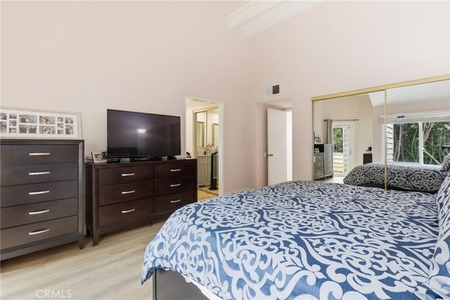 7904 Topanga Canyon Blvd 3, Canoga Park, CA 91304
