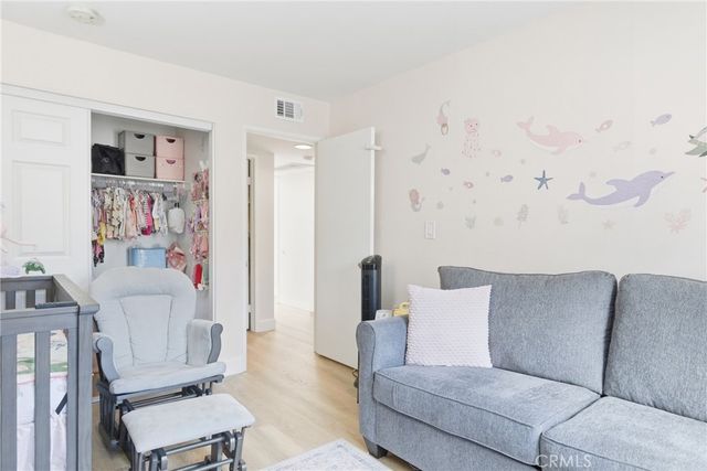 7904 Topanga Canyon Blvd 3, Canoga Park, CA 91304