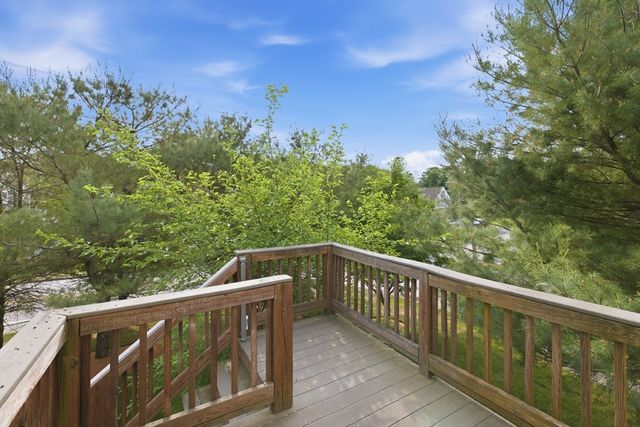 41 Boston Rd 111, Billerica, MA 01862