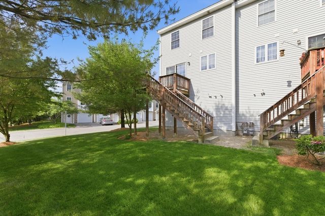 41 Boston Rd 111, Billerica, MA 01862