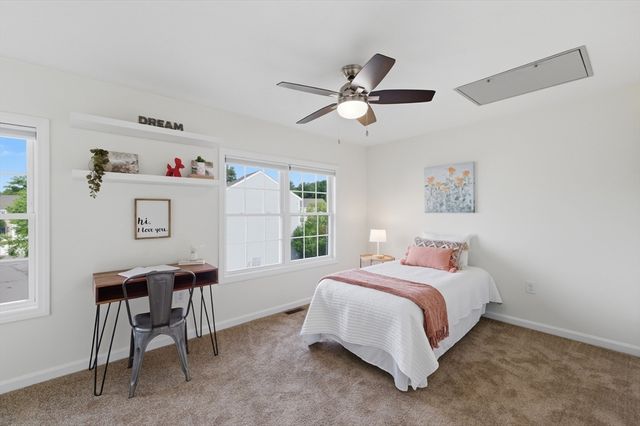 41 Boston Rd 111, Billerica, MA 01862