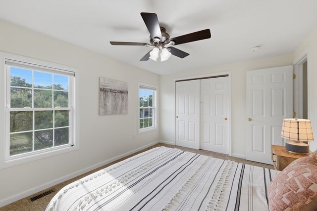 41 Boston Rd 111, Billerica, MA 01862