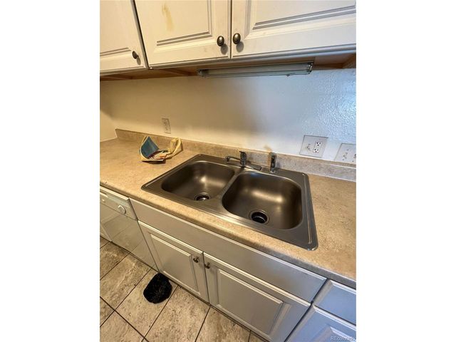 10702 E Exposition Ave 303, Aurora, CO 80012