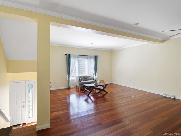 53 Leif Boulevard, Congers, NY 10920