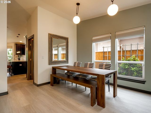 2504 Ne 177TH Ave, Vancouver, WA 98684