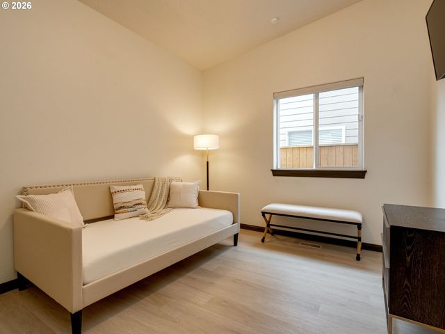 2504 Ne 177TH Ave, Vancouver, WA 98684