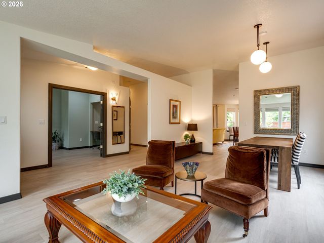 2504 Ne 177TH Ave, Vancouver, WA 98684