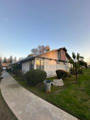 844 S Linwood Street, Visalia, CA 93277