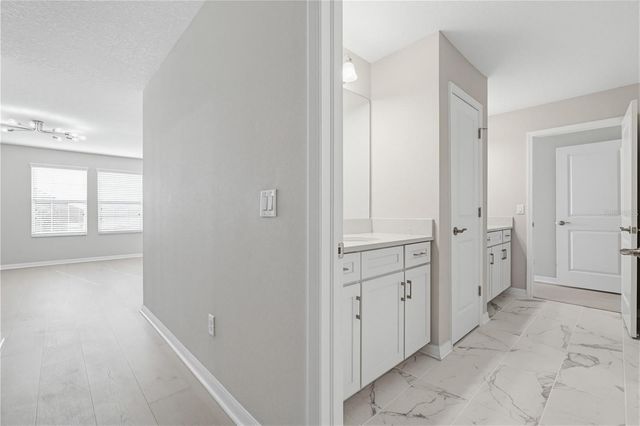 9608 SORBONNE LOOP, Seffner, FL 33584