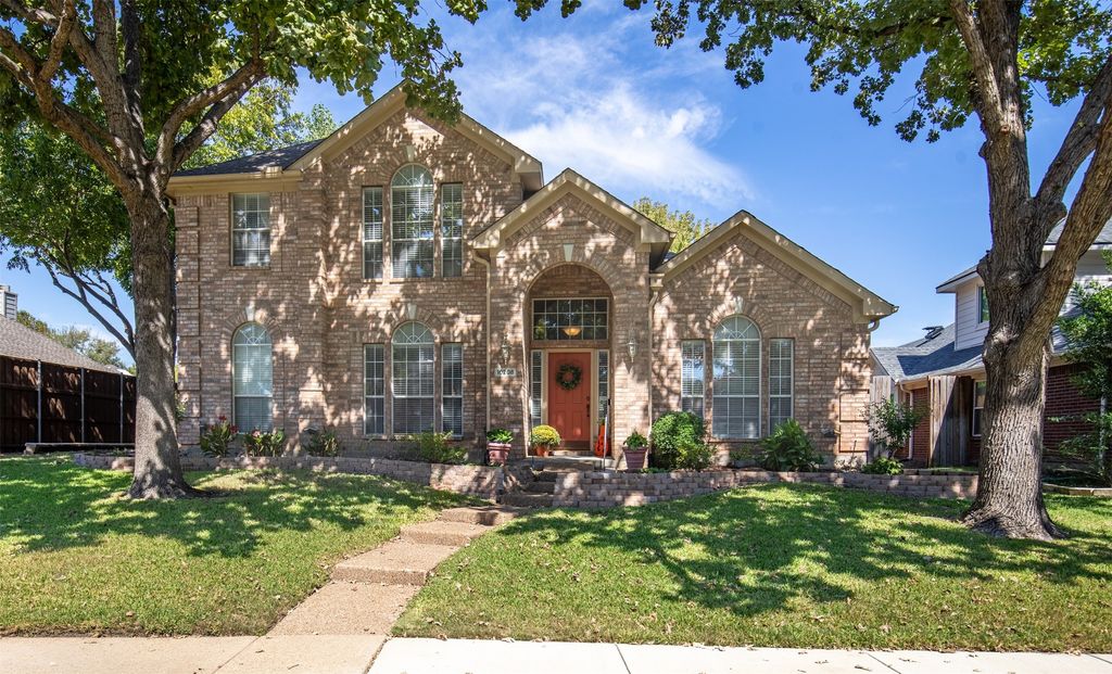 10208 Noel Drive, Frisco, TX 75035