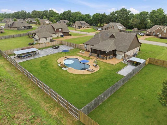 350 PEARL DR, Somerville, TN 38068