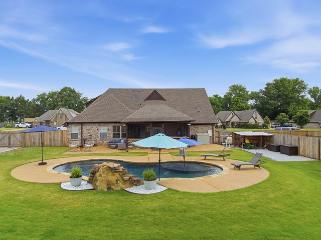 350 PEARL DR, Somerville, TN 38068