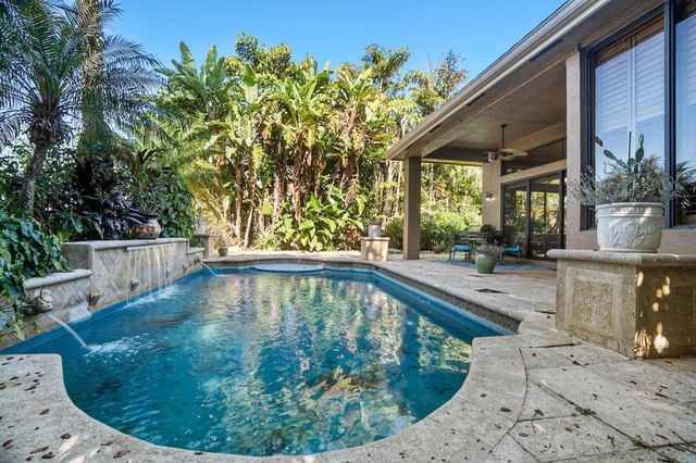 3483 Collonade Drive, Wellington, FL 33449
