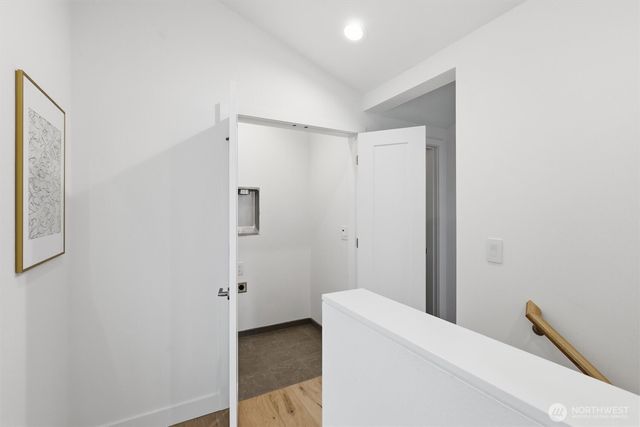 2714 58th Avenue SW, Seattle, WA 98116