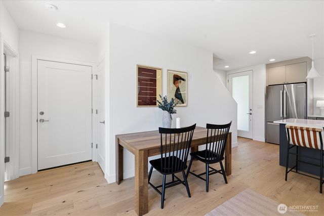 2714 58th Avenue SW, Seattle, WA 98116