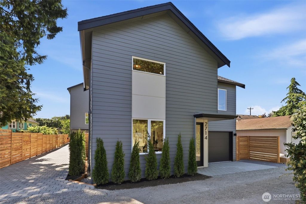 2714 58th Avenue SW, Seattle, WA 98116