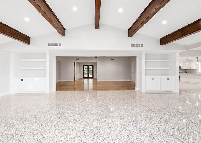 5702 Bayou Glen Road, Houston, TX 77057