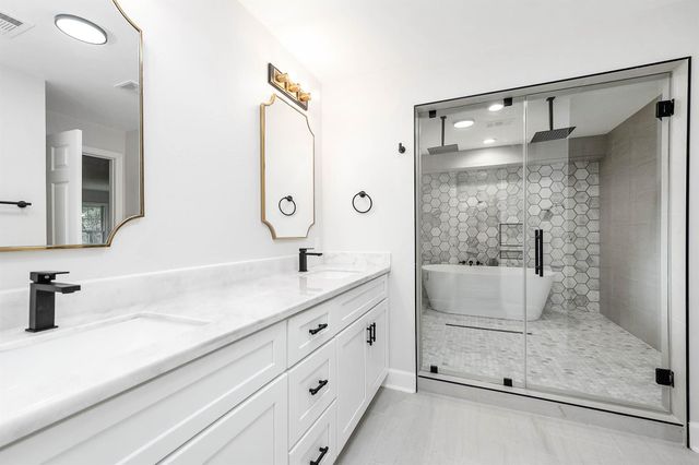 5702 Bayou Glen Road, Houston, TX 77057