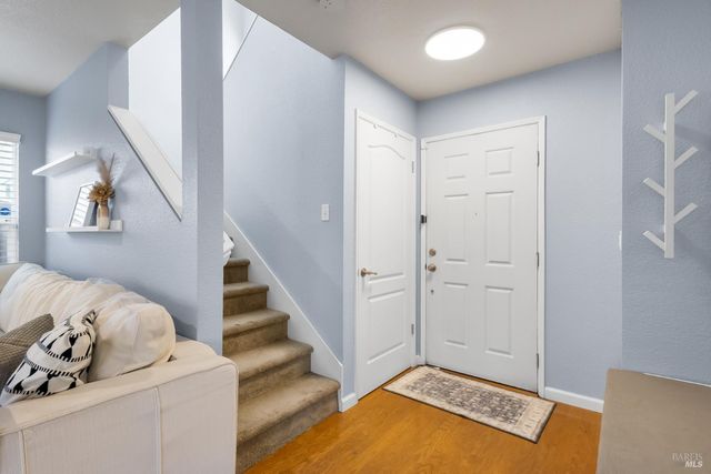 38 Tea Rose Way, Suisun City, CA 94585