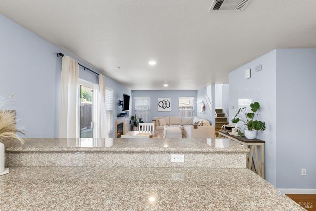 38 Tea Rose Way, Suisun City, CA 94585