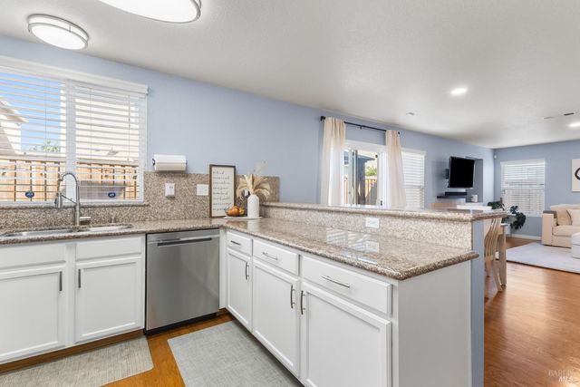 38 Tea Rose Way, Suisun City, CA 94585