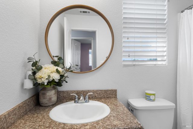 38 Tea Rose Way, Suisun City, CA 94585