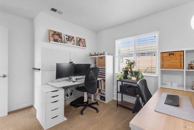 38 Tea Rose Way, Suisun City, CA 94585