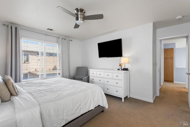 38 Tea Rose Way, Suisun City, CA 94585
