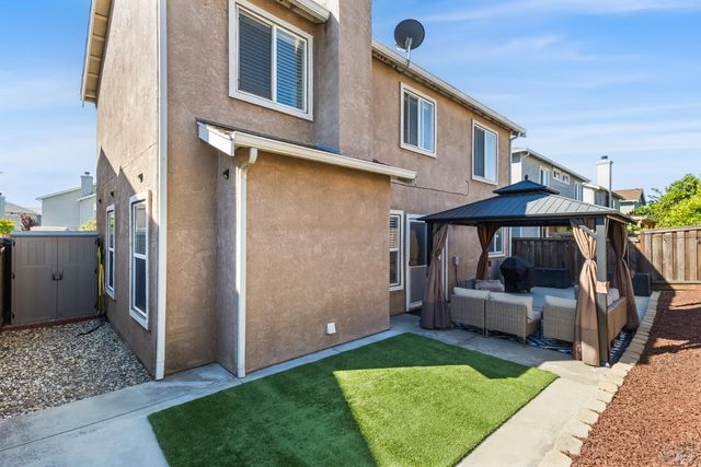 38 Tea Rose Way, Suisun City, CA 94585