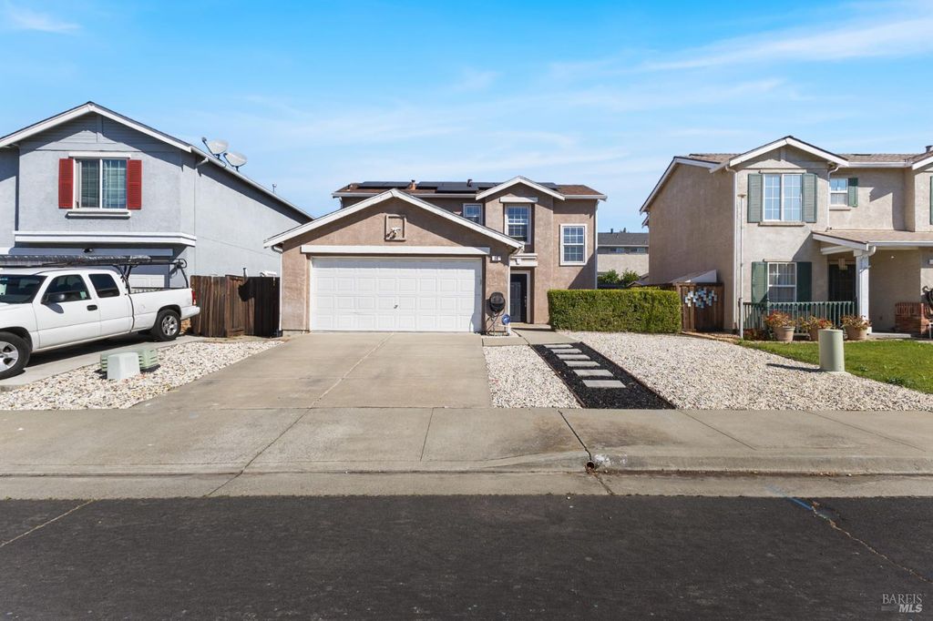 38 Tea Rose Way, Suisun City, CA 94585