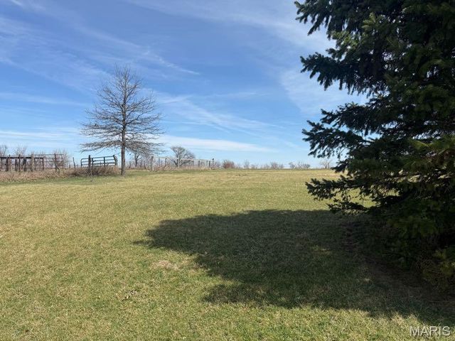 13616 State Hwy F, Glenwood, MO 63541