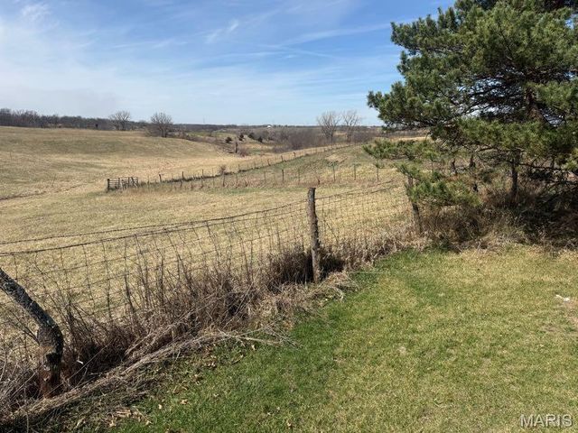 13616 State Hwy F, Glenwood, MO 63541