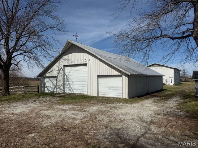 13616 State Hwy F, Glenwood, MO 63541